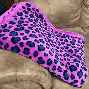 Vera Bradley Cheetah Print Throw